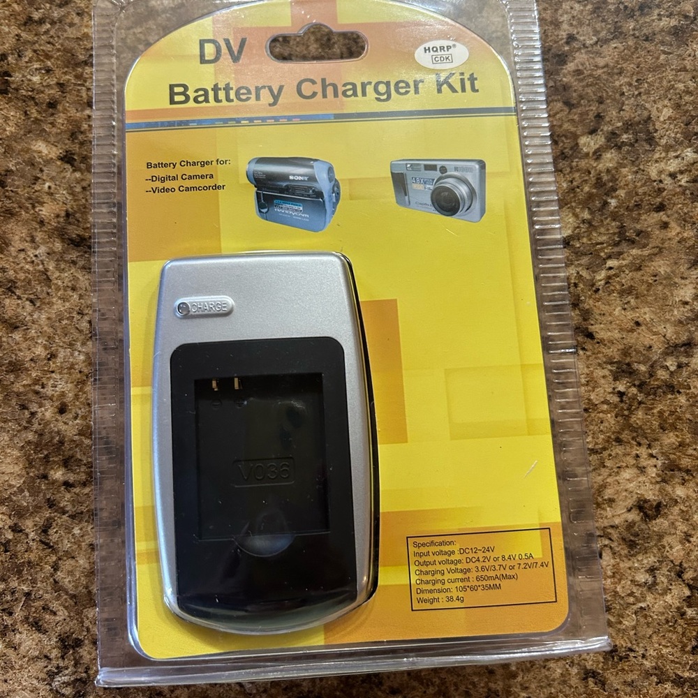 DV Battery Charger Kit Digital Camera Video Camcorder HQRP Model CH-AC